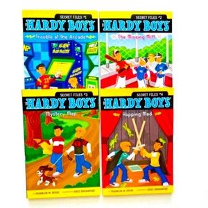 NEW Hardy Boys 4 Paperback Book Bundle